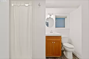 8120 SW Maple Dr, Portland, OR 97225 - Photo 37