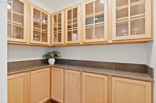 8120 SW Maple Dr, Portland, OR 97225 - Photo 15