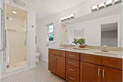 8120 SW Maple Dr, Portland, OR 97225 - Photo 25