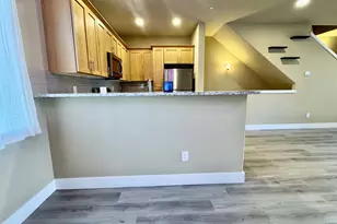 12086 SE Harold St, Portland, OR 97266 - Photo 11