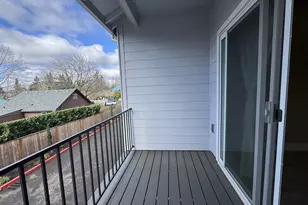 12086 SE Harold St, Portland, OR 97266 - Photo 23