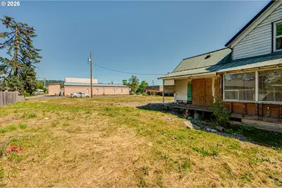 512 Davidson Ave, Woodland, WA 98674 - Photo 7
