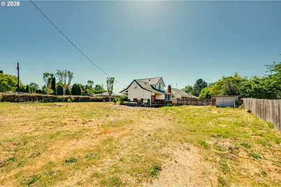 512 Davidson Ave, Woodland, WA 98674 - Photo 1