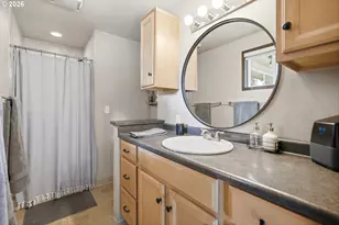 20340 Beavercreek Rd, Oregon City, OR 97045 - Photo 23