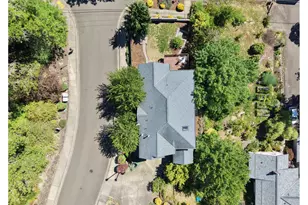8689 SW 71St Terrace, Portland, OR 97223 - Photo 37
