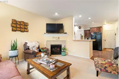 1251 SE Bianca St, Hillsboro, OR 97123 - Photo 5