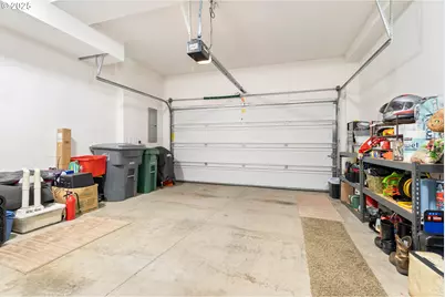 1251 SE Bianca St, Hillsboro, OR 97123 - Photo 21