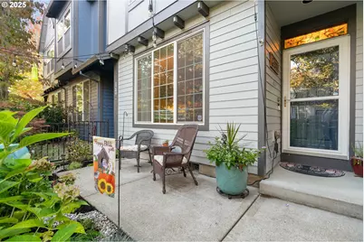 1251 SE Bianca St, Hillsboro, OR 97123 - Photo 3