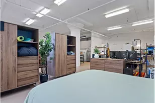 1314 NW Irving St, Portland, OR 97209 - Photo 9