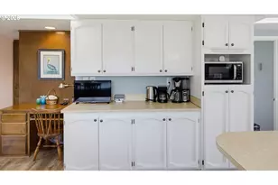 85600 Maple St, Florence, OR 97439 - Photo 15