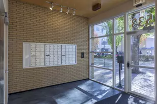 533 NE Holladay St, Portland, OR 97232 - Photo 13