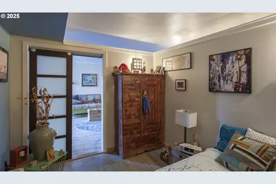 533 NE Holladay St #308, Portland, OR 97232 - Photo 9