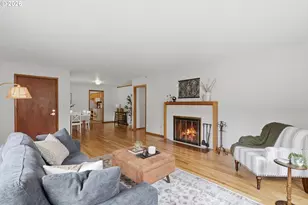 601 E 12th St, The Dalles, OR 97058 - Photo 9