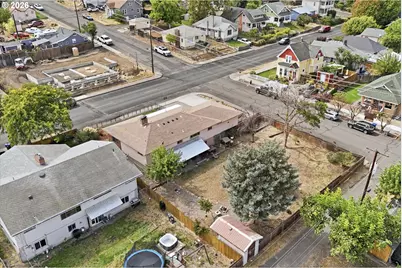 601 E 12th St, The Dalles, OR 97058 - Photo 45