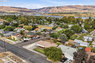 601 E 12th St, The Dalles, OR 97058 - Photo 41