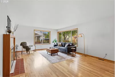601 E 12th St, The Dalles, OR 97058 - Photo 7