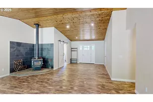 94345 Orchard Ln, Gold Beach, OR 97444 - Photo 11