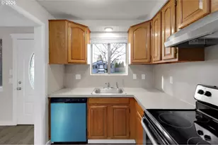 733 54th St, Springfield, OR 97478 - Photo 13