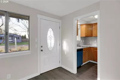 733 54th St, Springfield, OR 97478 - Photo 5