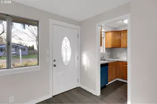 733 54th St, Springfield, OR 97478 - Photo 5