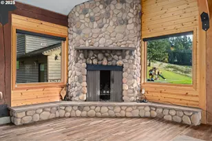 27940 SW Mountain Rd, West Linn, OR 97068 - Photo 17