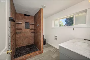 1565 Santa Rosa St, Eugene, OR 97401 - Photo 19