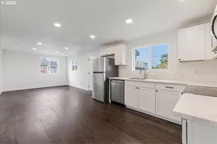 1432 NE 10th Ave, McMinnville, OR 97128 - Photo 9