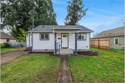 1432 NE 10th Ave, McMinnville, OR 97128 - Photo 1