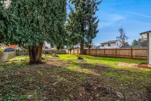 1432 NE 10th Ave, McMinnville, OR 97128 - Photo 23