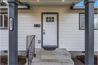 1432 NE 10th Ave, McMinnville, OR 97128 - Photo 3