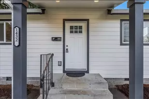 1432 NE 10th Ave, McMinnville, OR 97128 - Photo 3