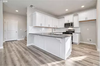 2117 36th Ave, Forest Grove, OR 97116 - Photo 5