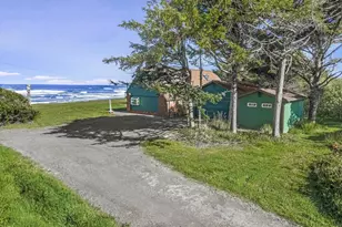 155 NW Texas St, Yachats, OR 97498 - Photo 3
