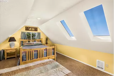 155 NW Texas St, Yachats, OR 97498 - Photo 27
