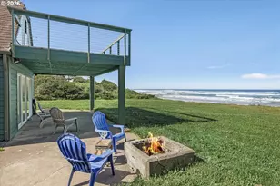 155 NW Texas St, Yachats, OR 97498 - Photo 29