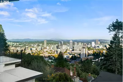 226 NW Macleay Blvd, Portland, OR 97210 - Photo 3