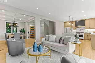 226 NW MacLeay Blvd, Portland, OR 97210 - Photo 5