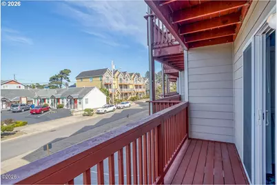 1284 NW 15th St, Lincoln City, OR 97367 - Photo 29