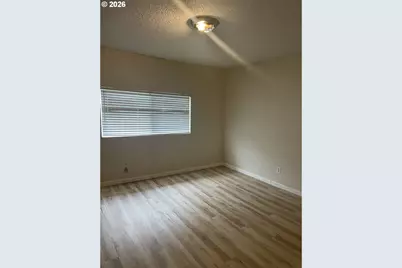 2611 SE 130th Ave, Portland, OR 97236 - Photo 7