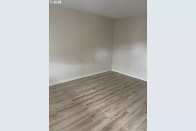2611 SE 130th Ave, Portland, OR 97236 - Photo 9