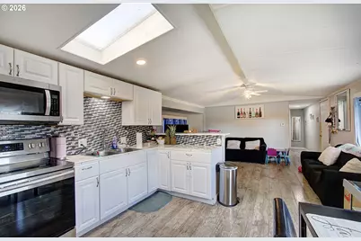 11515 NE 71st St #Unit 26, Vancouver, WA 98662 - Photo 9