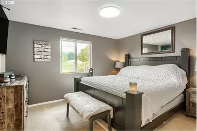 1145 Country Ln, Woodburn, OR 97071 - Photo 15