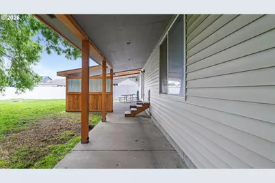 1595 NE Sandstone Ave, Hermiston, OR 97838 - Photo 29