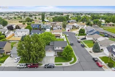 1595 NE Sandstone Ave, Hermiston, OR 97838 - Photo 33