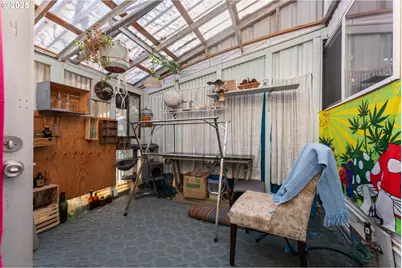 1735 Pennsylvania St, Coos Bay, OR 97420 - Photo 15