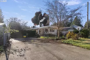 1735 Pennsylvania St, Coos Bay, OR 97420 - Photo 23