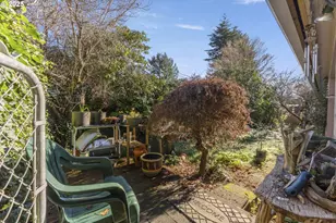 1735 Pennsylvania St, Coos Bay, OR 97420 - Photo 17