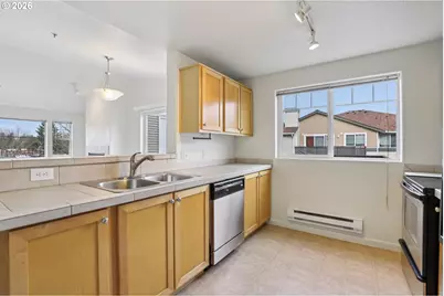 760 NW 185th Ave #308, Beaverton, OR 97006 - Photo 11