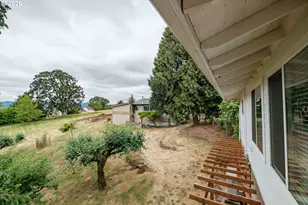 7500 Spring Valley Rd, Salem, OR 97304 - Photo 37