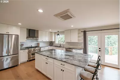 7500 Spring Valley Rd, Salem, OR 97304 - Photo 9
